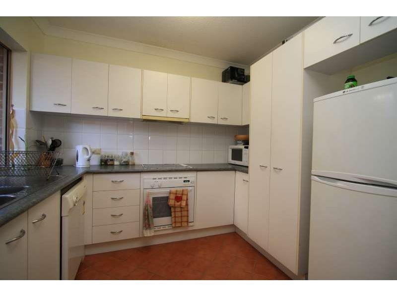 1/98 Pashen Street, Morningside QLD 4170