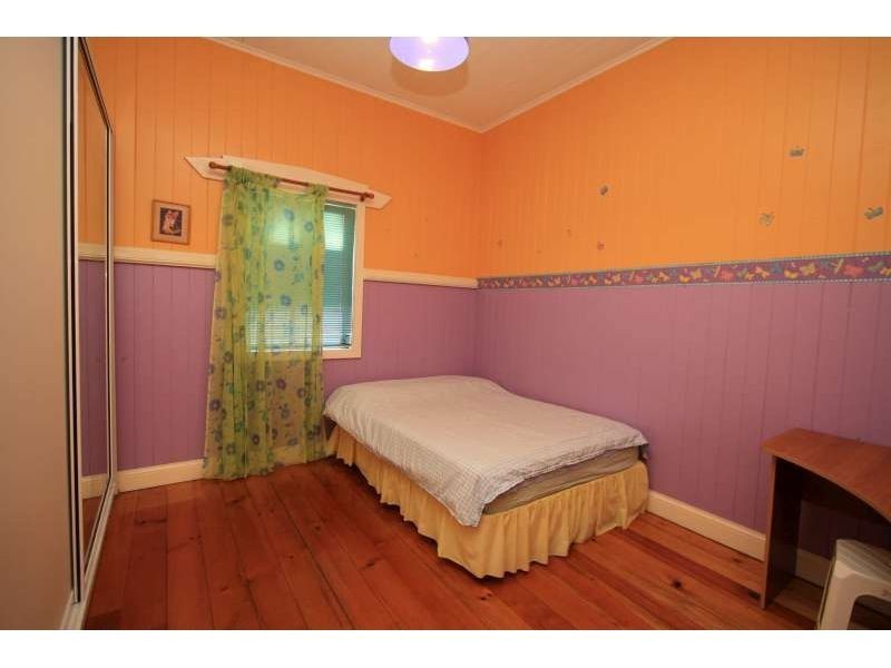 42a Balmoral Street, Hawthorne QLD 4171