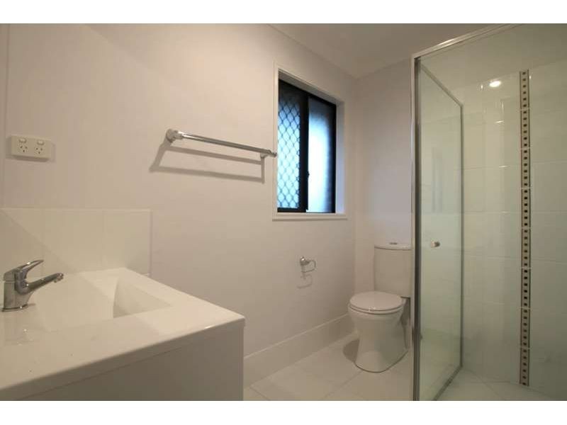 1/5 Sims Street, Caboolture QLD 4510