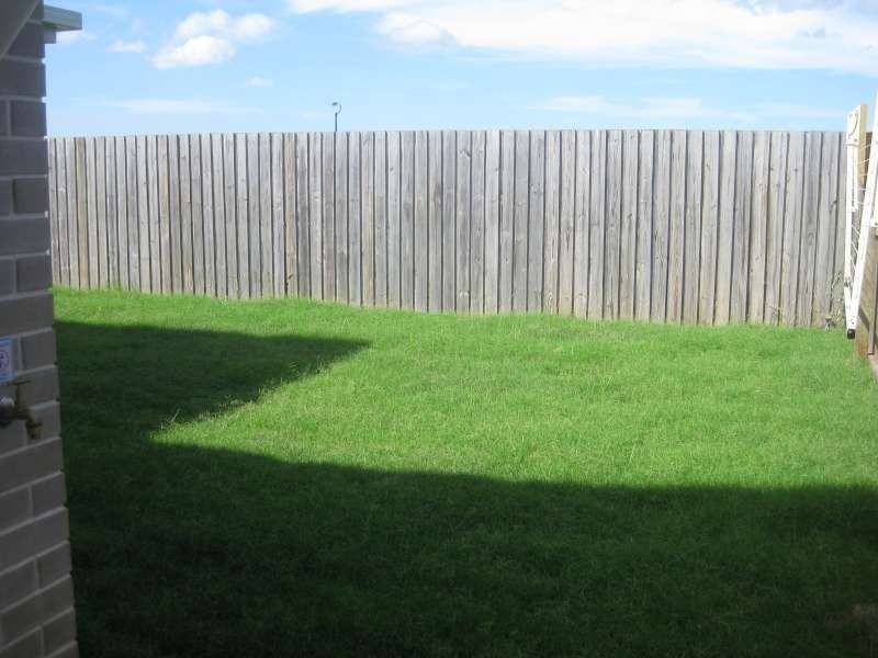 1/5 Sims Street, Caboolture QLD 4510