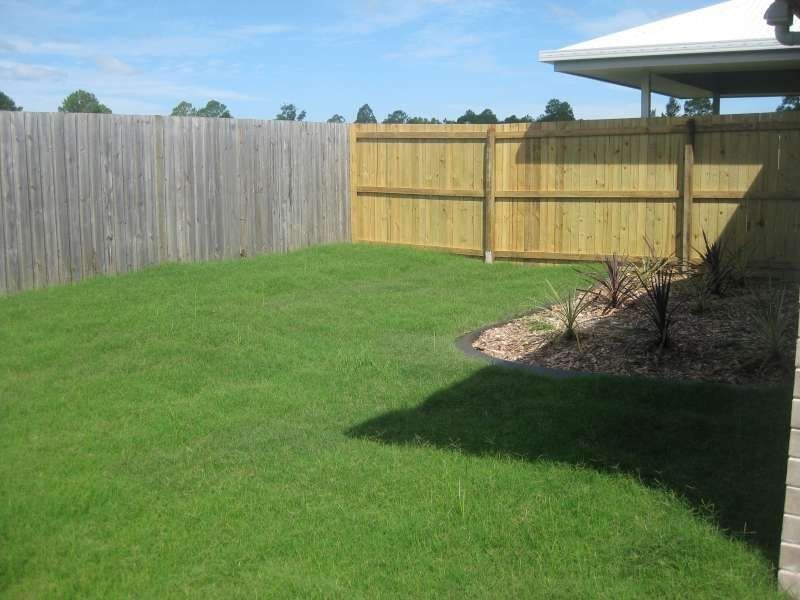 2/5 Sims Street, Caboolture QLD 4510