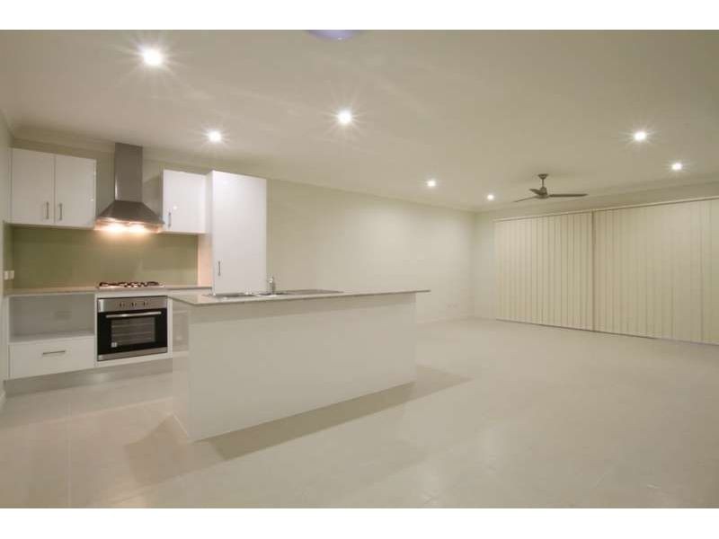 15 Soward Court, Morayfield QLD 4506