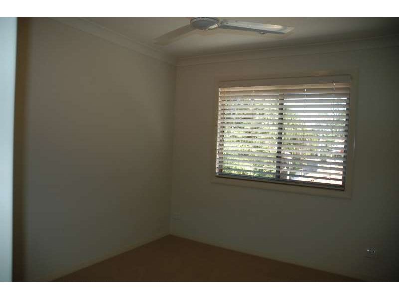 2/59 Muir Street, Labrador QLD 4215