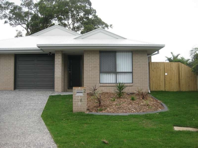2/6 Sapphire Court, Morayfield QLD 4506
