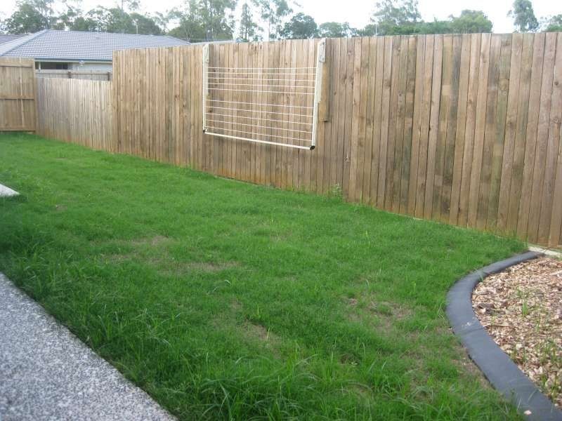1, 8 Thistle Street, Caboolture QLD 4510