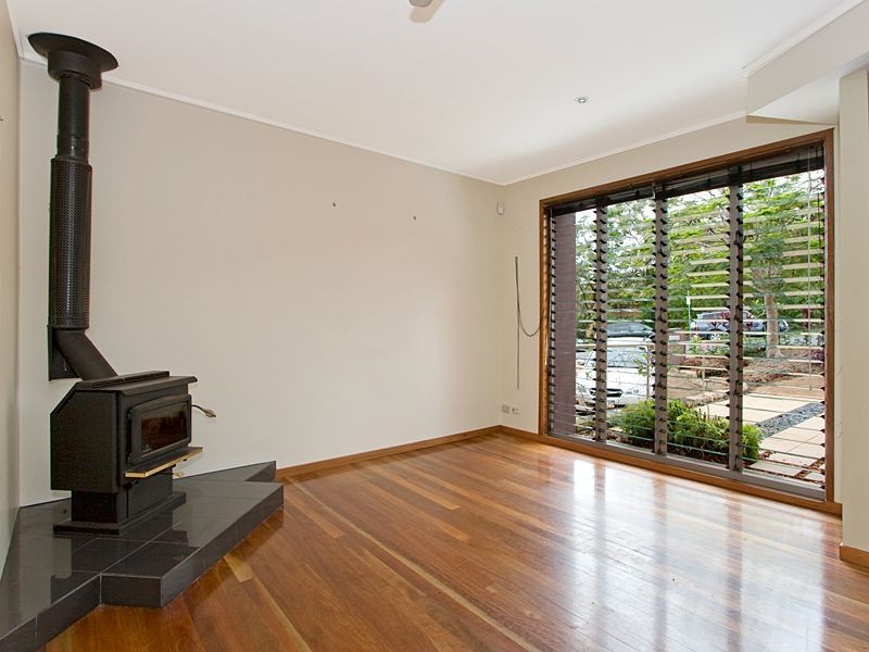 2/1 Norfolk Street, Coorparoo QLD 4151