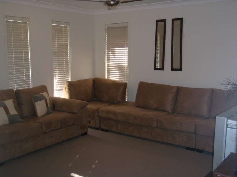 23 Demby Crescent, Wakerley QLD 4154