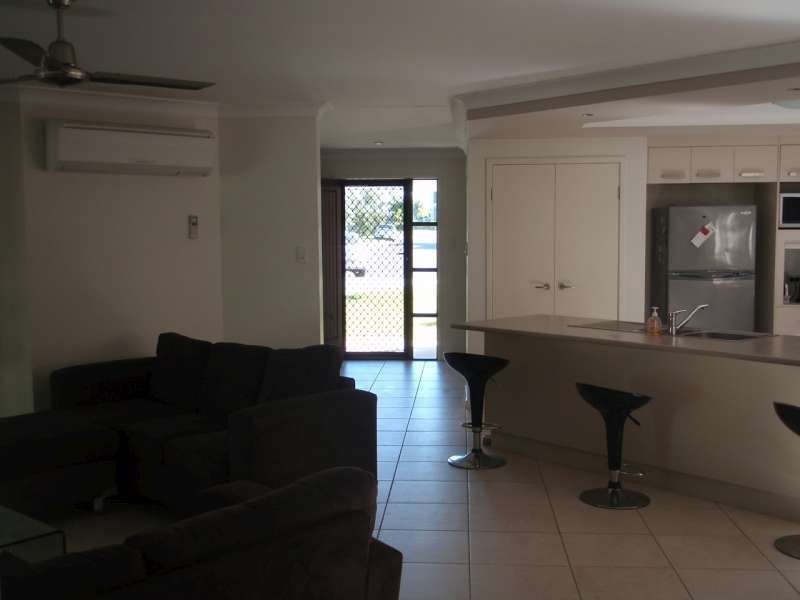 23 Demby Crescent, Wakerley QLD 4154