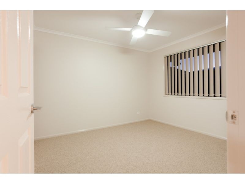 15 Pyrus Place, Redland Bay QLD 4165