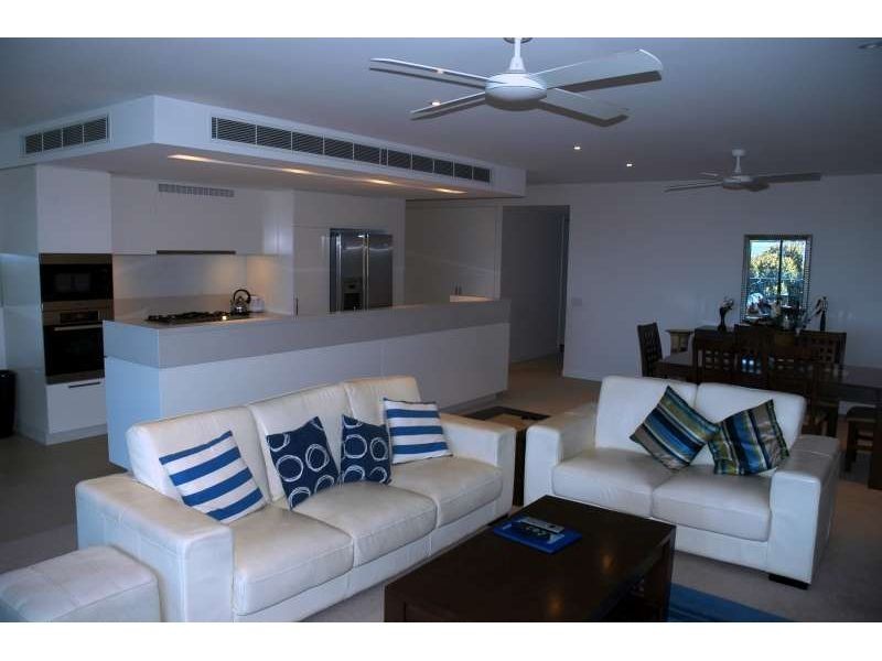 7303, 323 Bayview Street, Hollywell QLD 4216