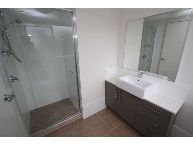 1/66 Wilkie Street, Yeerongpilly QLD 4105