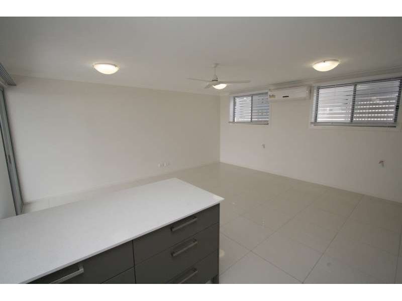 2/66 Wilkie Street, Yeerongpilly QLD 4105