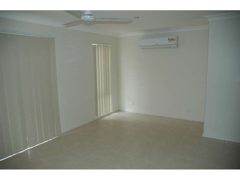 16 Kelly Avenue, Coomera QLD 4209