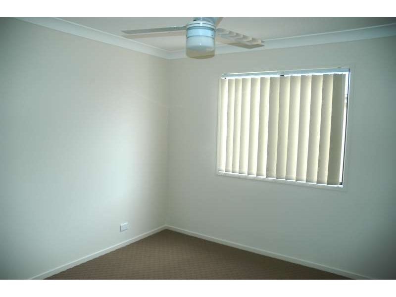 16 Kelly Avenue, Coomera QLD 4209