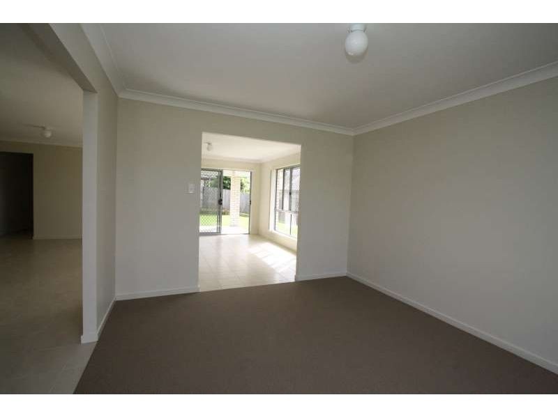 3 Serenity Court, Crestmead QLD 4132