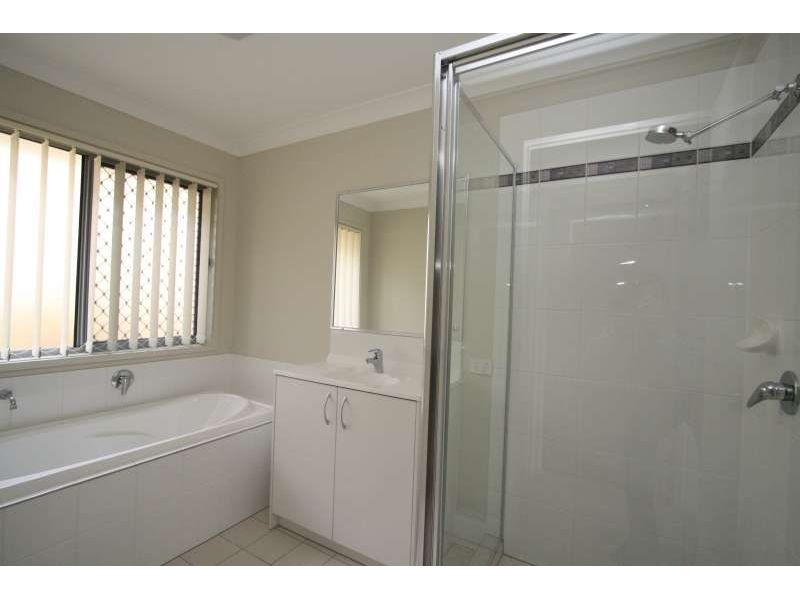 3 Serenity Court, Crestmead QLD 4132