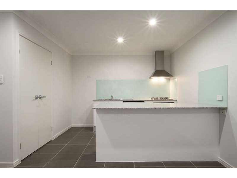 2/29 Toby Close, Kallangur QLD 4503