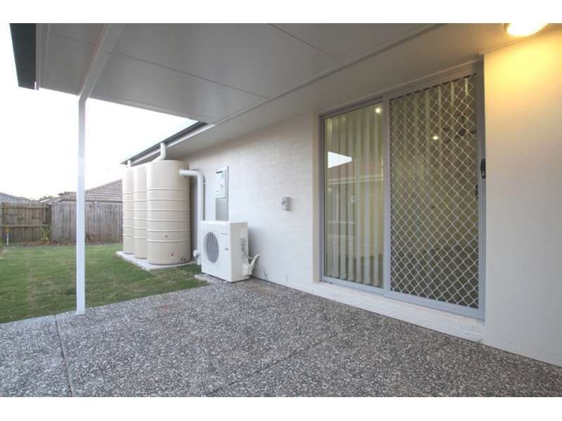 2/29 Toby Close, Kallangur QLD 4503