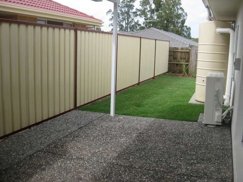 2/29 Toby Close, Kallangur QLD 4503