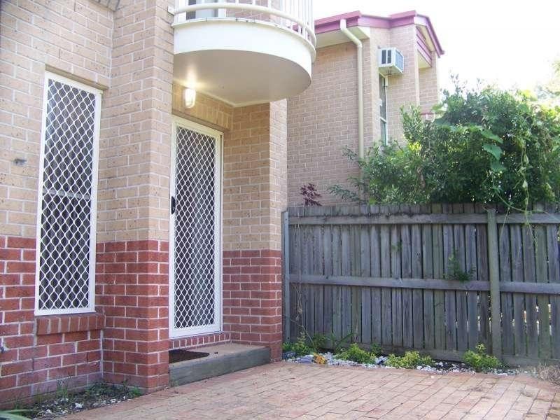8/47 Gamelin Crescent, Stafford QLD 4053
