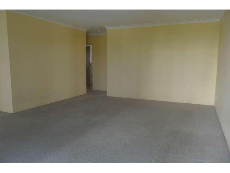 8/442 Marine Parade, Biggera Waters QLD 4216