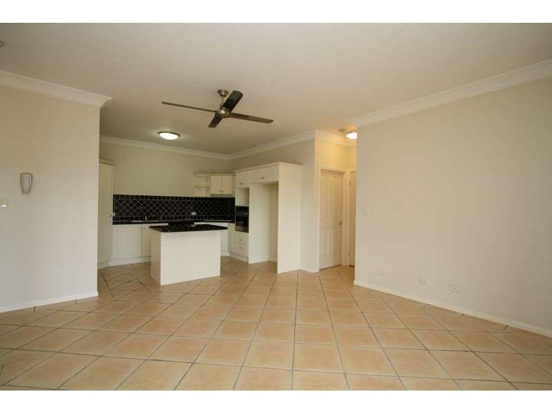 3/58 Sisley Street, St Lucia QLD 4067