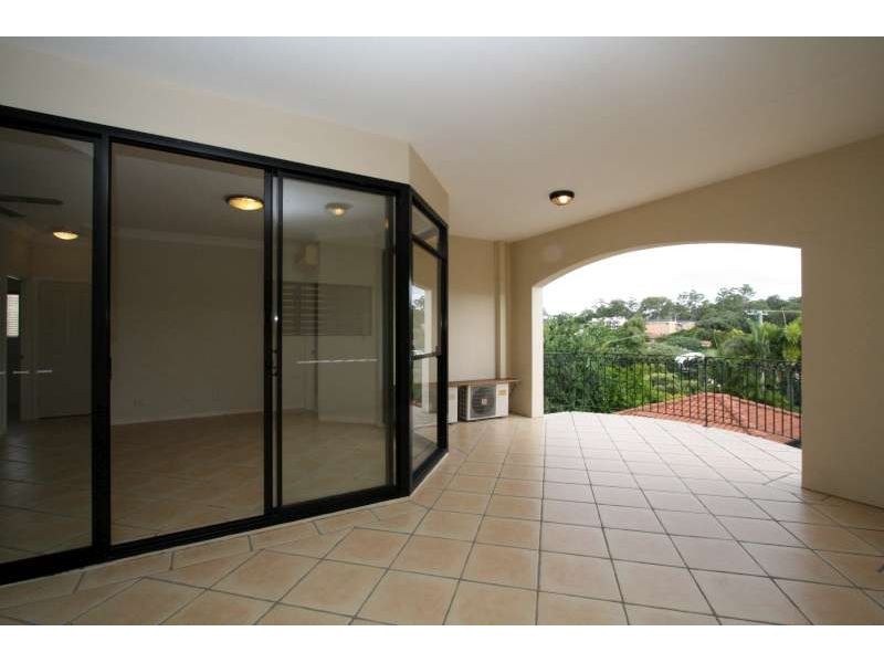 3/58 Sisley Street, St Lucia QLD 4067