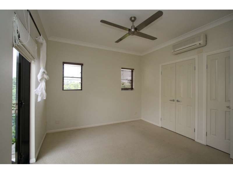 3/58 Sisley Street, St Lucia QLD 4067