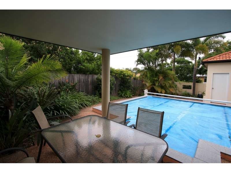 3/58 Sisley Street, St Lucia QLD 4067