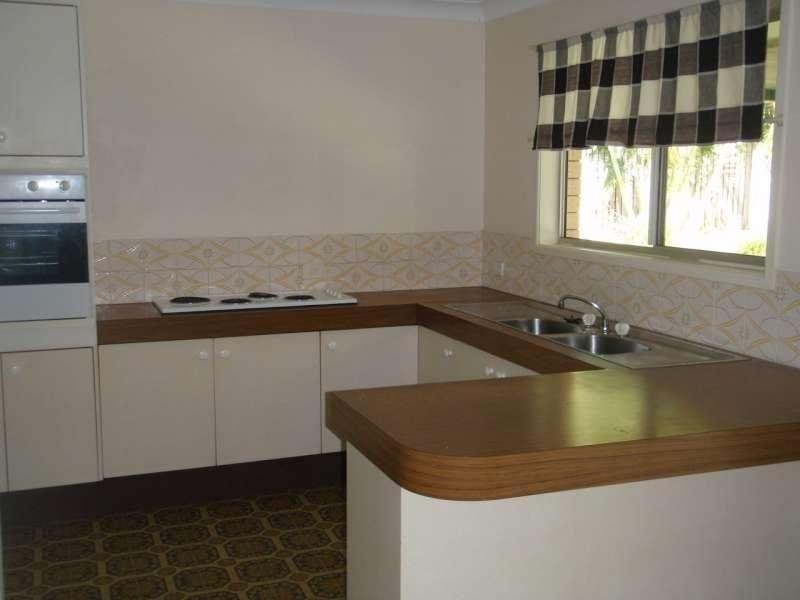 3 Angela Crescent, Cleveland QLD 4163