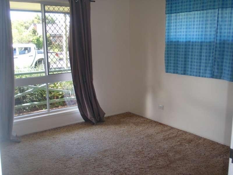 3 Angela Crescent, Cleveland QLD 4163