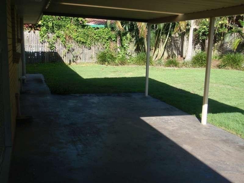 3 Angela Crescent, Cleveland QLD 4163