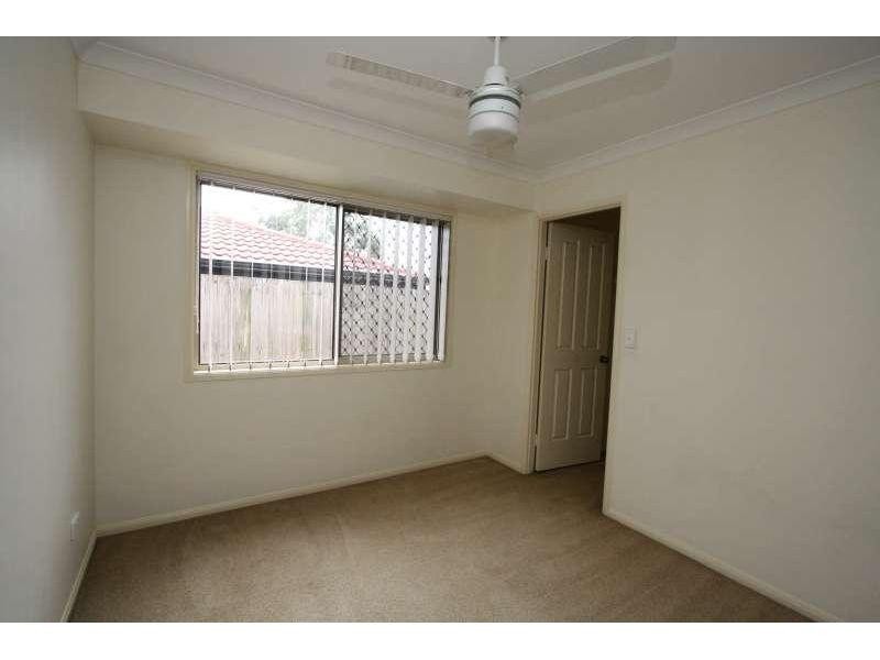 35 Dart Place, Parkinson QLD 4115