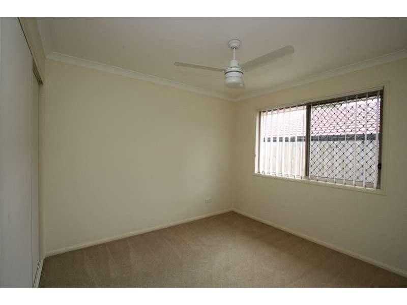 35 Dart Place, Parkinson QLD 4115