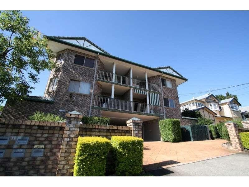4/19 Burlington Street, Holland Park QLD 4121