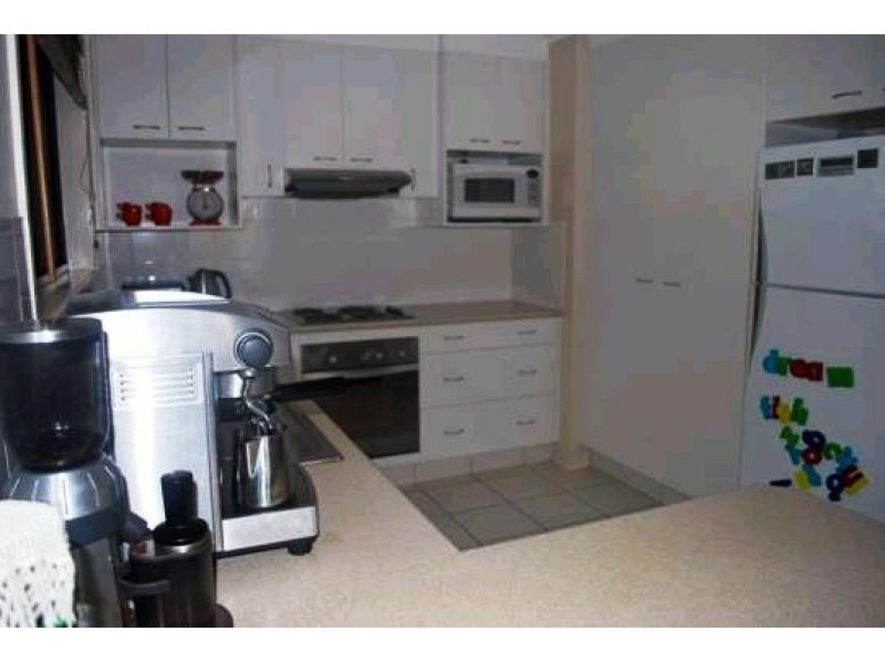 33 Freda Street, Ashmore QLD 4214