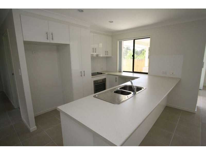 24 Prestige Drive, Marsden QLD 4132