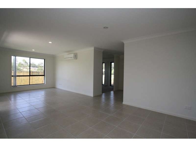 24 Prestige Drive, Marsden QLD 4132