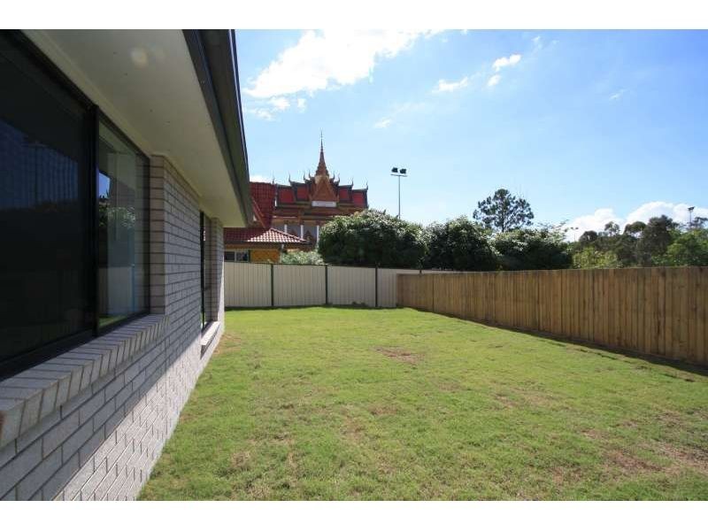 24 Prestige Drive, Marsden QLD 4132
