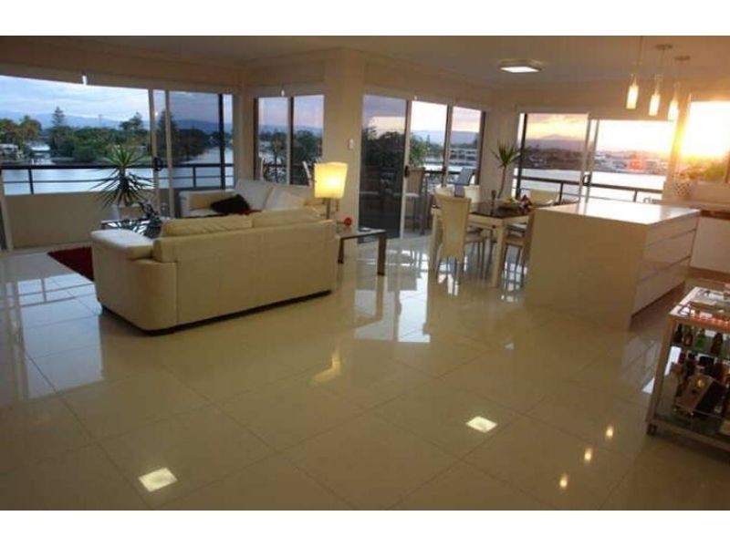 16, 1 Peninsular Drive, Surfers Paradise QLD 4217