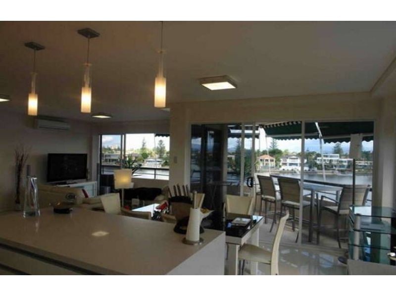 16, 1 Peninsular Drive, Surfers Paradise QLD 4217