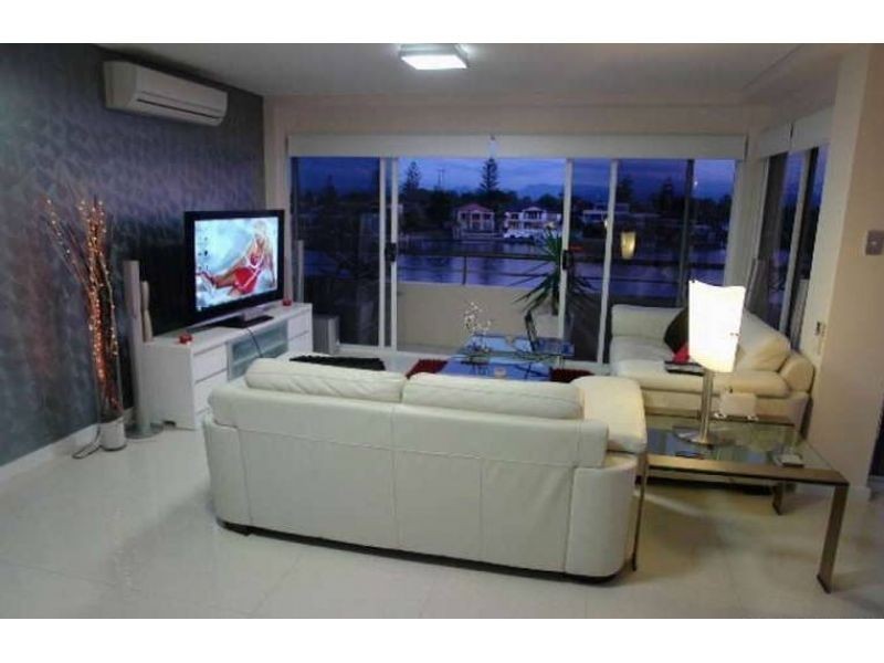 16, 1 Peninsular Drive, Surfers Paradise QLD 4217