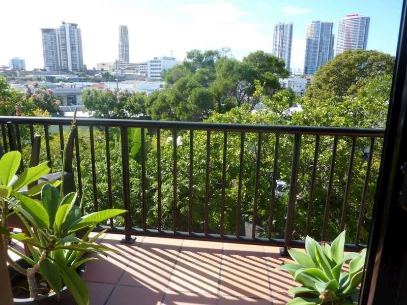 11, 2 Johnston Street, Southport QLD 4215