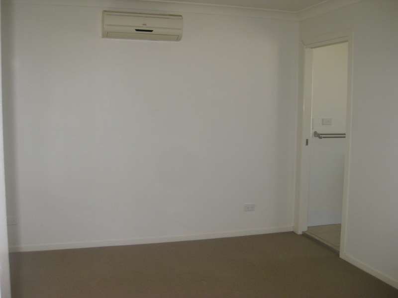 5/64 Station Road, Lawnton QLD 4501