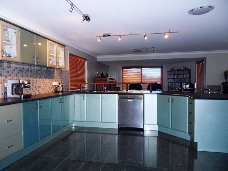 5 River Breeze Court, Windaroo QLD 4207