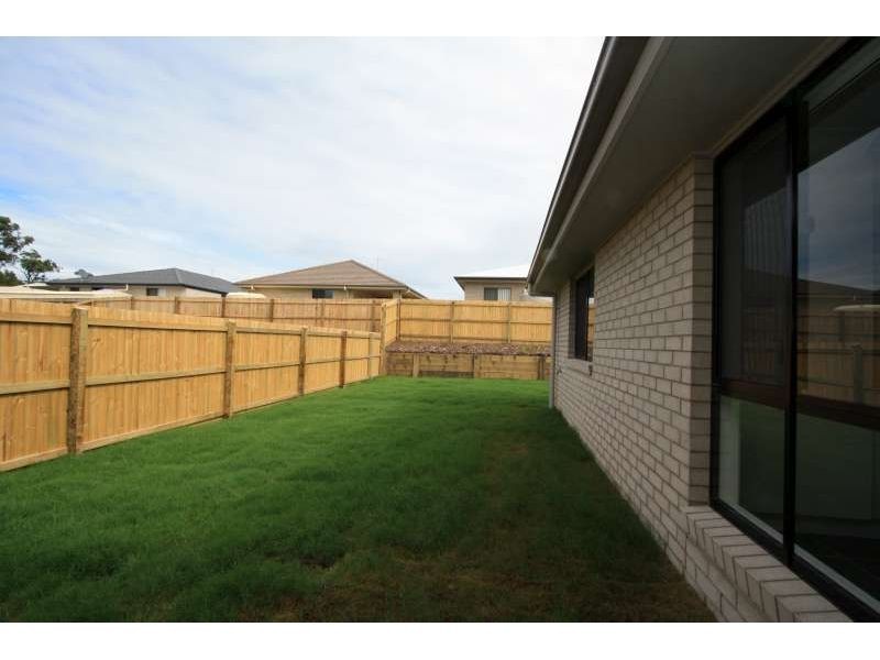 8 Electra Street, Marsden QLD 4132