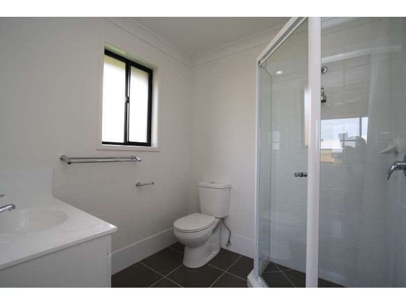 8 Electra Street, Marsden QLD 4132