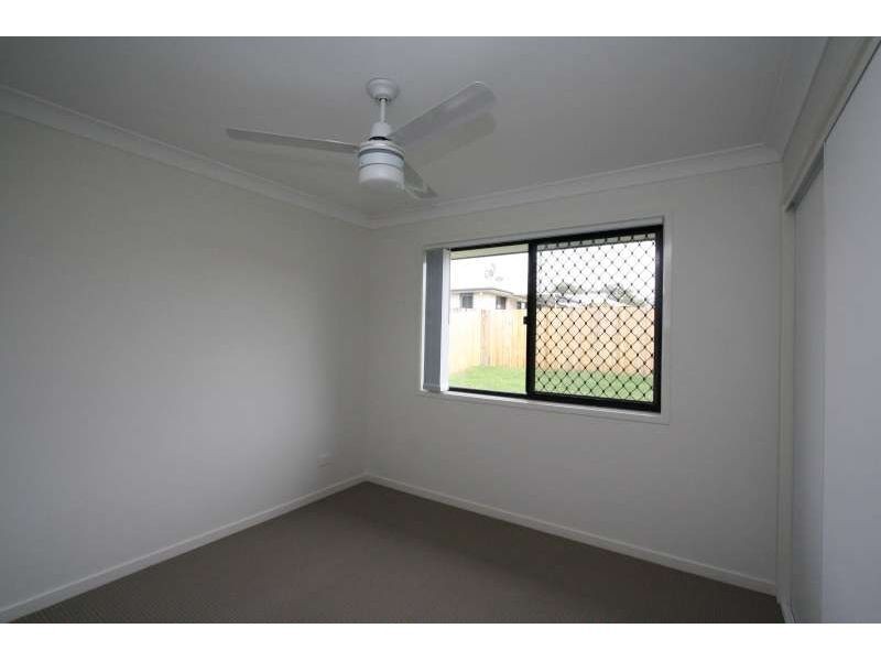 6 Voyager Street, Marsden QLD 4132