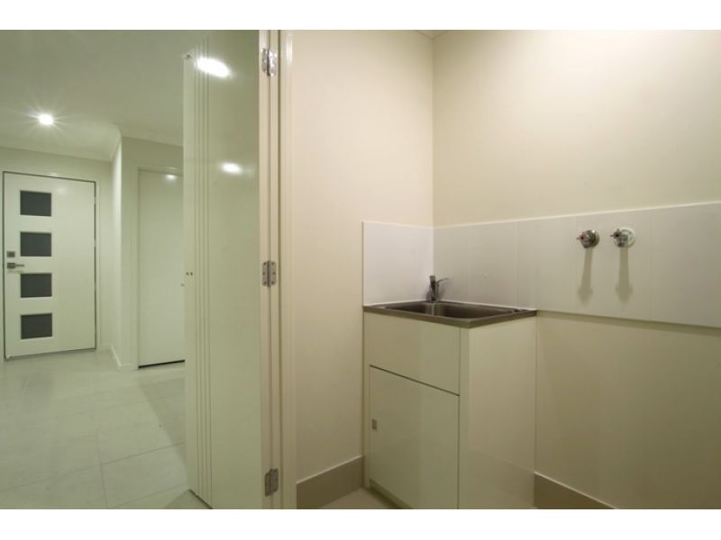 2/17 Telopea Place, Morayfield QLD 4506