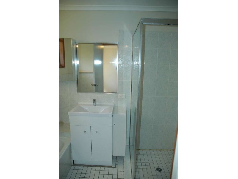 3/11 Kingaroy Avenue, Helensvale QLD 4212